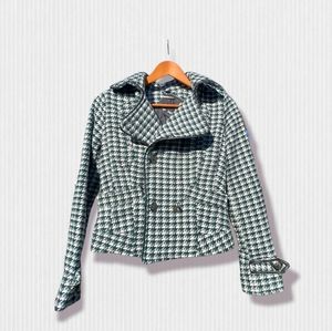 Joujou Blazer. Houndstooth. M. Green